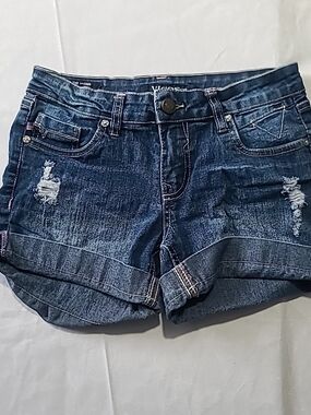 Vigoss Stretch Jean The Jagger Shorts Size 12 Distressed Blue